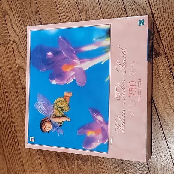 Valerie Tabor-Smith Fairy Puzzle 750 Pieces Milton Bradley Hasbro-Sealed Vintage - Picture 1 of 13